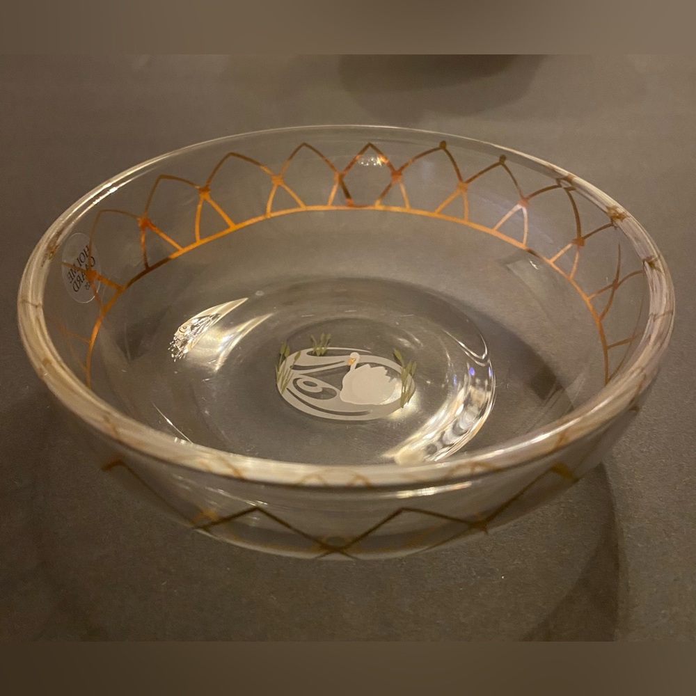 Danish Holmegaard Glass Bowl Calypso Gold lattice geometric rim Swan patern 5.5”